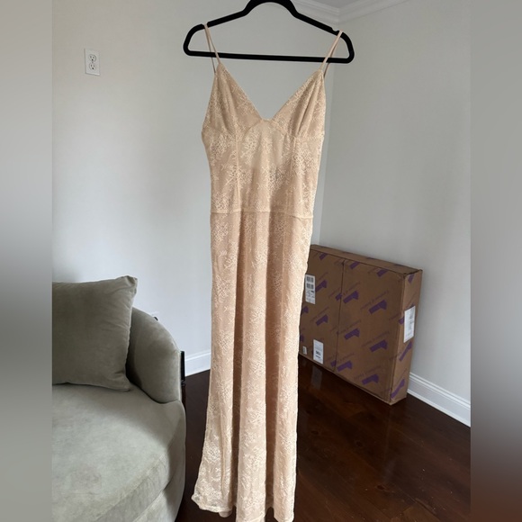 Revolve NBD nude lace dress size medium - Picture 3 of 9